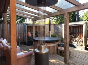 Top Chalet. Hij gelooft in mij. Private HOTTUB, Voorthuizen
